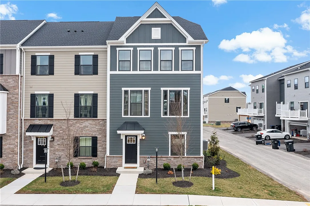 125 Mossy Oak Dr photo 1