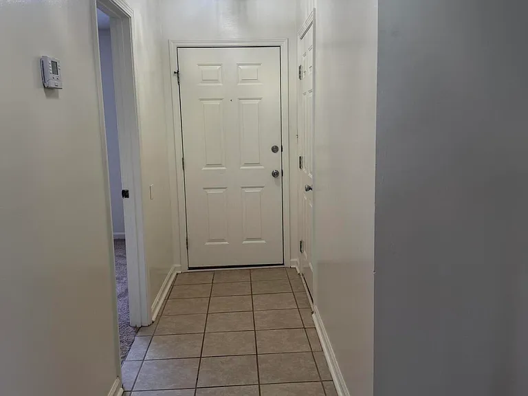541 Lidian Ct — Photo 6