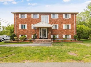 62 Purchase St APT B2, Danvers, MA 01923