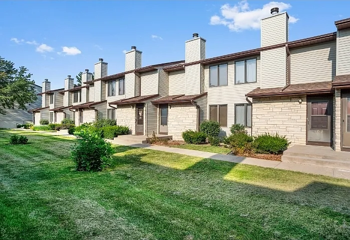 1207 Cambria Ct — Photo 16
