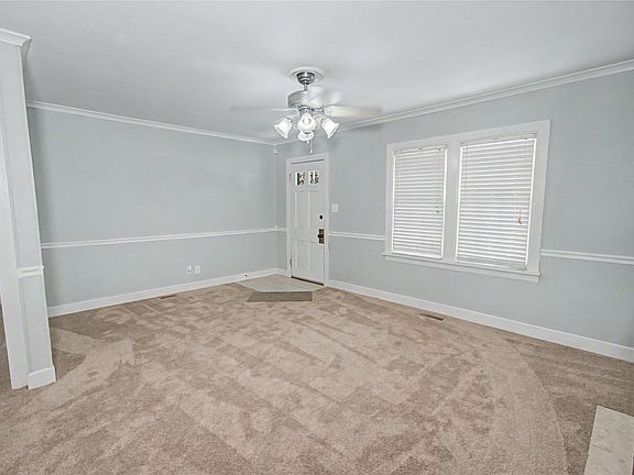 2nd image of 1502 Hayes St