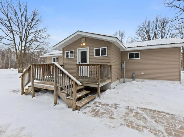 8325 24th St SW, Sebeka, MN 56477