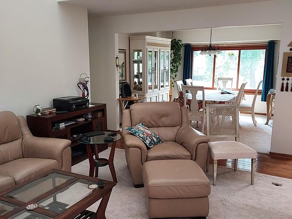 4th image of 6940 Cody Ln