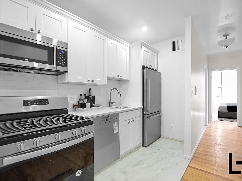 1st image of 445 Lenox Ave #5