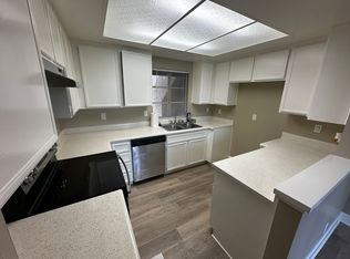 2620 W Ball Rd #113, Anaheim, CA 92804