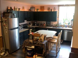 3 Railroad Ave APT 2A, Victor, NY 14564