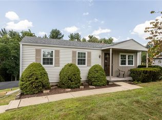 246 McCoy Place Rd, Sewickley, PA 15143