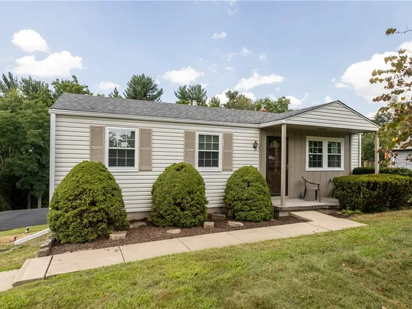246 McCoy Place Rd, Sewickley, PA 15143
