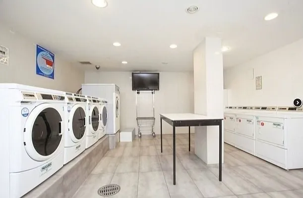 Rented by REAL New York | media 20