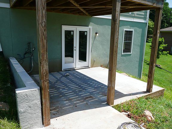 5th image of 710 Palatine Ave #B
