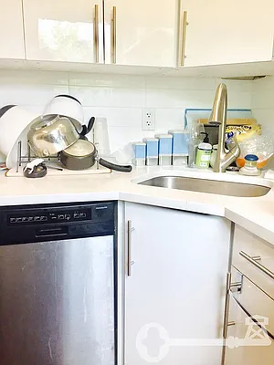 Rented by Brooklyn Key | media 37