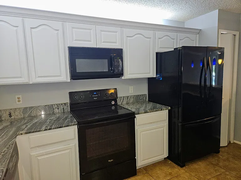7600 Sun Island Dr S #204 — Photo 11