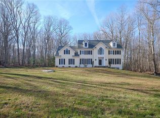58 High Hill Cir, Madison, CT 06443