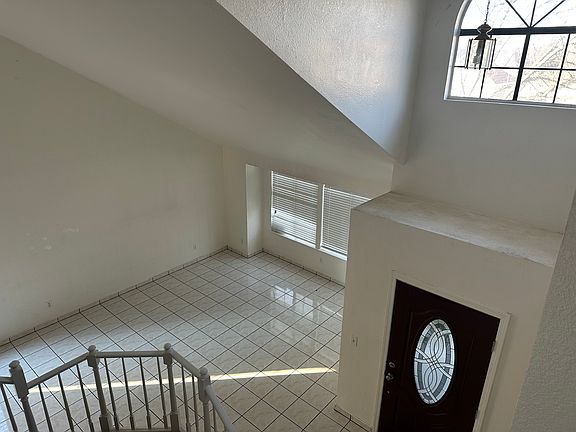 4th image of 1620 Marazzi Ln