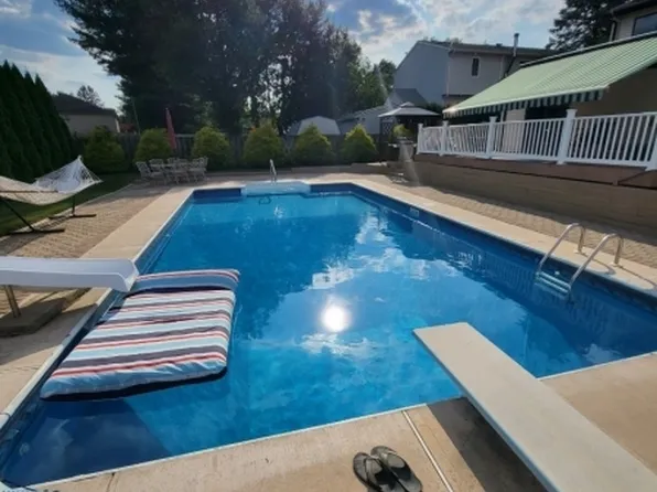 28 Randolph St, Lincoln Park Boro, NJ 07035