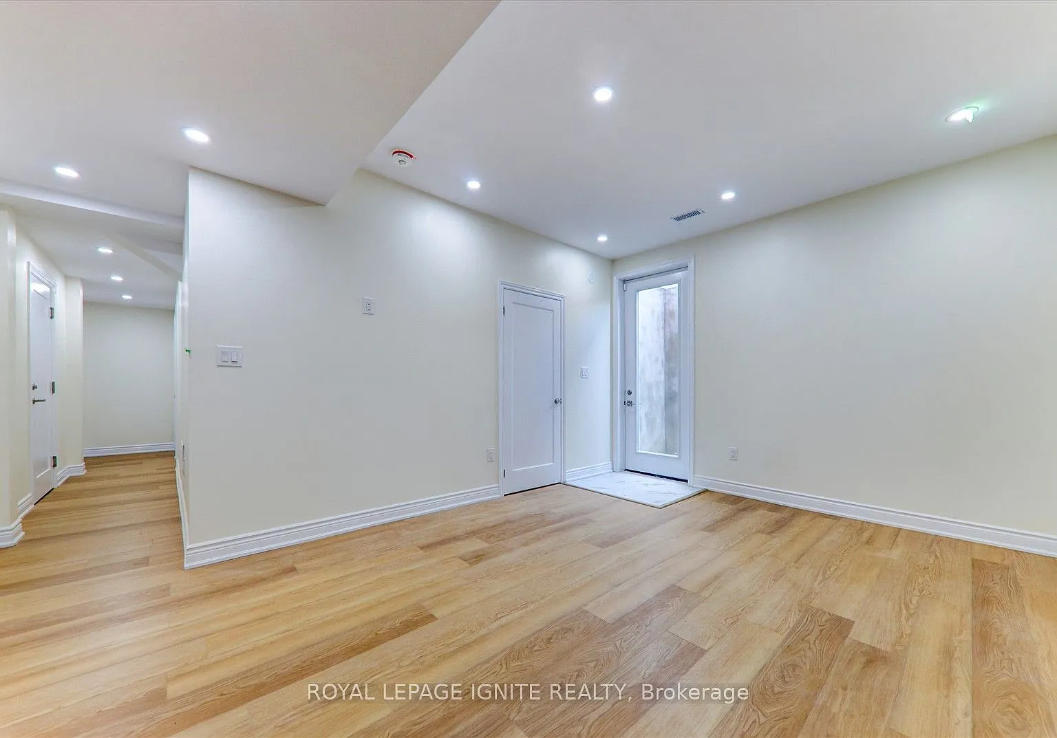 2 bed, $1,800 — Photo 4
