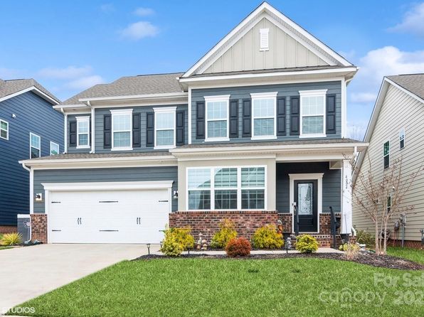 4024 Whipcord Dr, Waxhaw, NC 28173