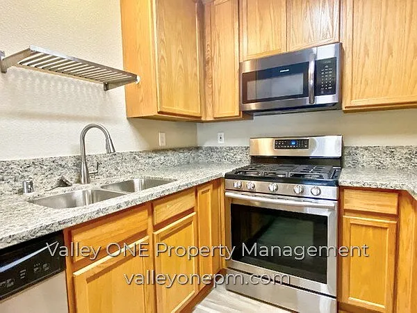 1180 E Monte Vista Ave — Photo 19