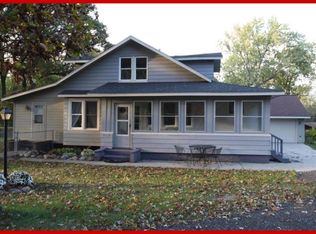 W9432 Porter Dr, Cambridge, WI 53523