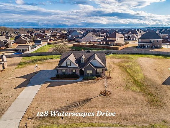 2nd image of 128 Waterscapes Dr
