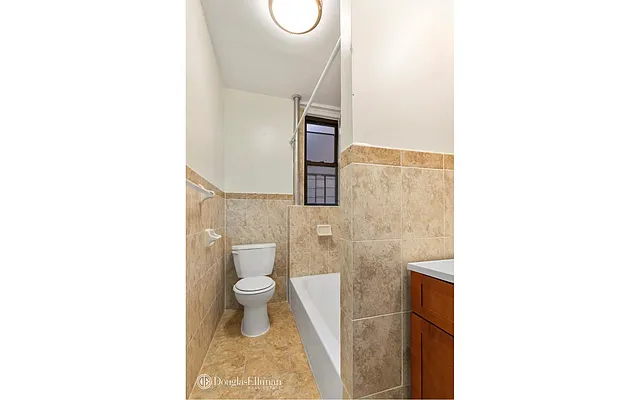 Rented by Douglas Elliman | media 23