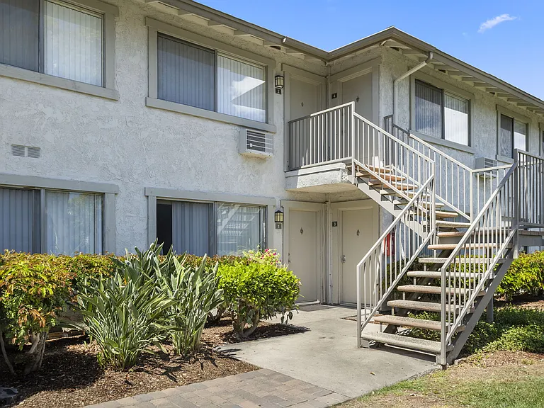 Two-bedroom apartments at Strada Apartments in Orange, CA