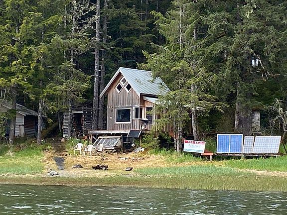5th image of 51 Twelve Mile Rd