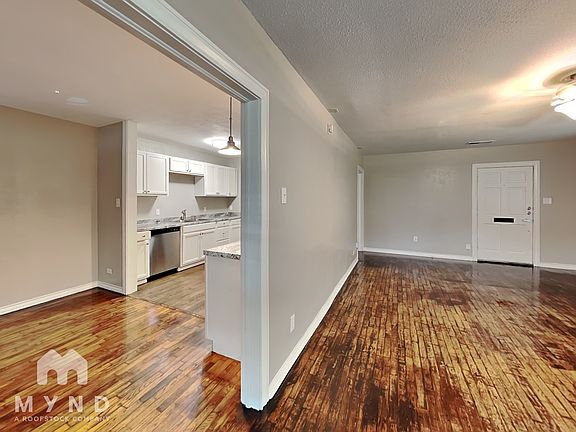 4th image of 208 Floyd St