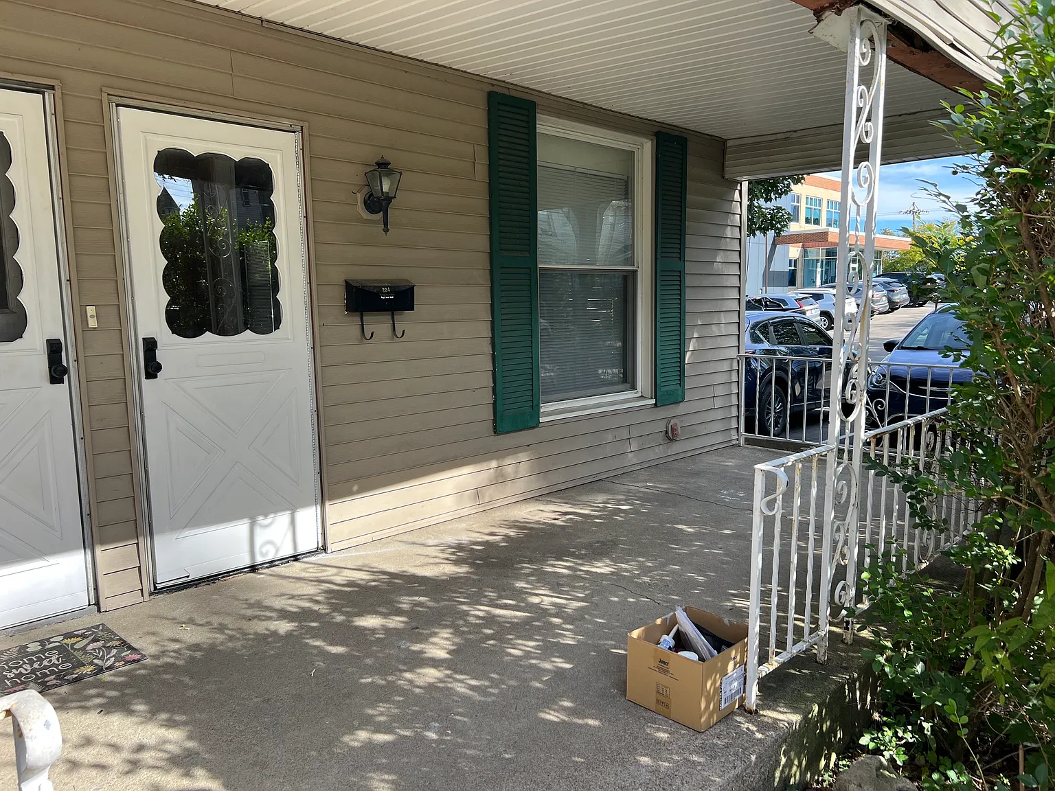2 bed, 1000 sqft, $1,195 — Photo 2