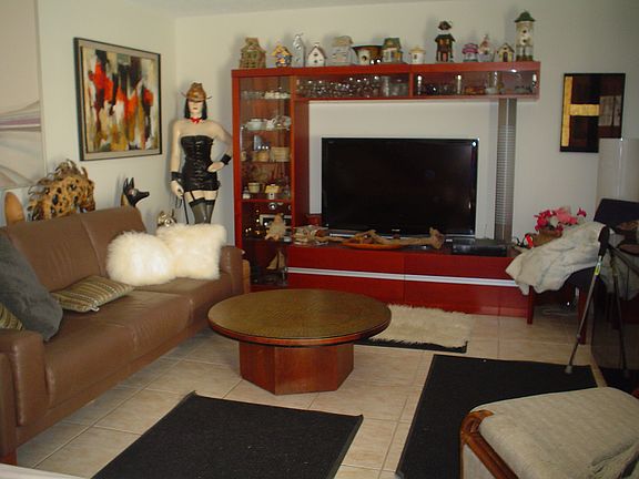2nd image of 1458 N Lawnwood Cir APT 26A