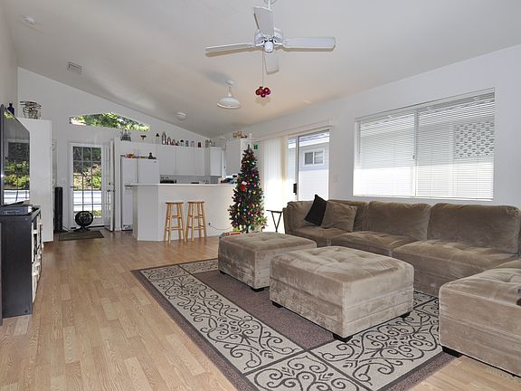 2nd image of 75-217 Nani Kailua Dr APT 156