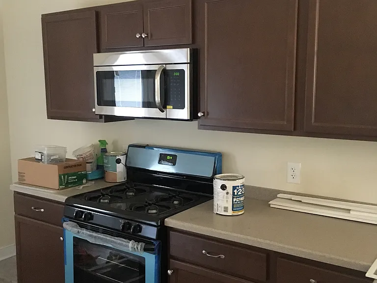 3200 Rosewood Ave — Photo 25