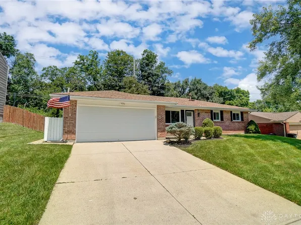 349 Ridgecrest Dr, Dayton, OH 45449
