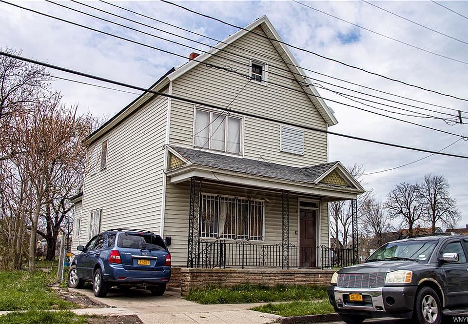 1st image of 18 Koons Ave