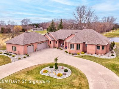 12 W Grove Ct, Freeland, MI, 48623