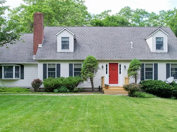 48 Poppys Lane, Pawling, NY 12564