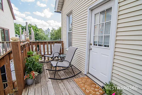 2618 N Wayne Ave #2R Photo 1