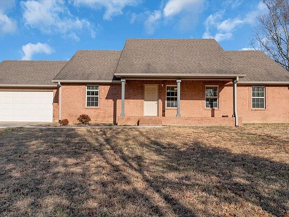 3rd image of 3173 Barnes Mill Rd