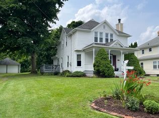 49 Orchard St, North Chili, NY 14514
