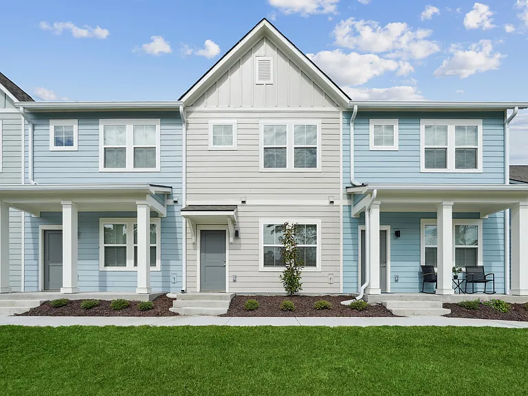 Hamlet Barclay West - Homes & Townhomes for Rent — Photo 35