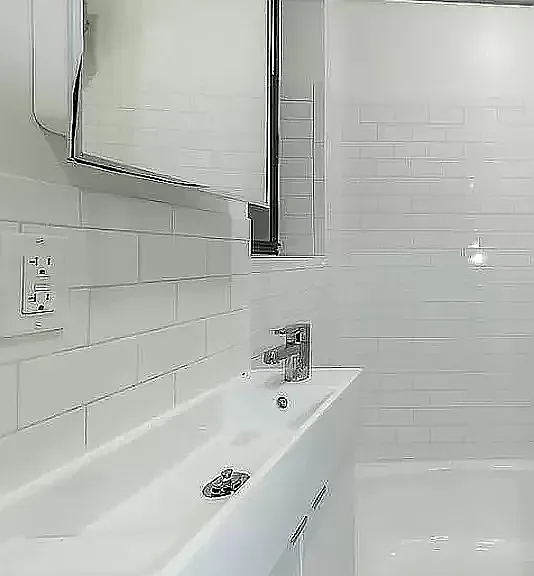 364 3rd Ave #4 — Photo 7
