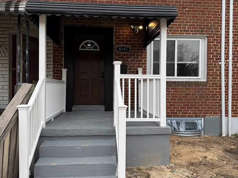 4147 Doris Ave