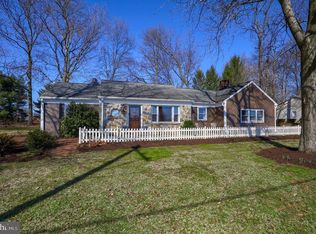 4075 Nolt Rd, Mount Joy, PA 17552