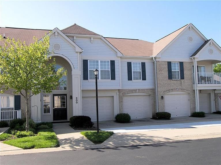 1st image of 200 Gateway Dr