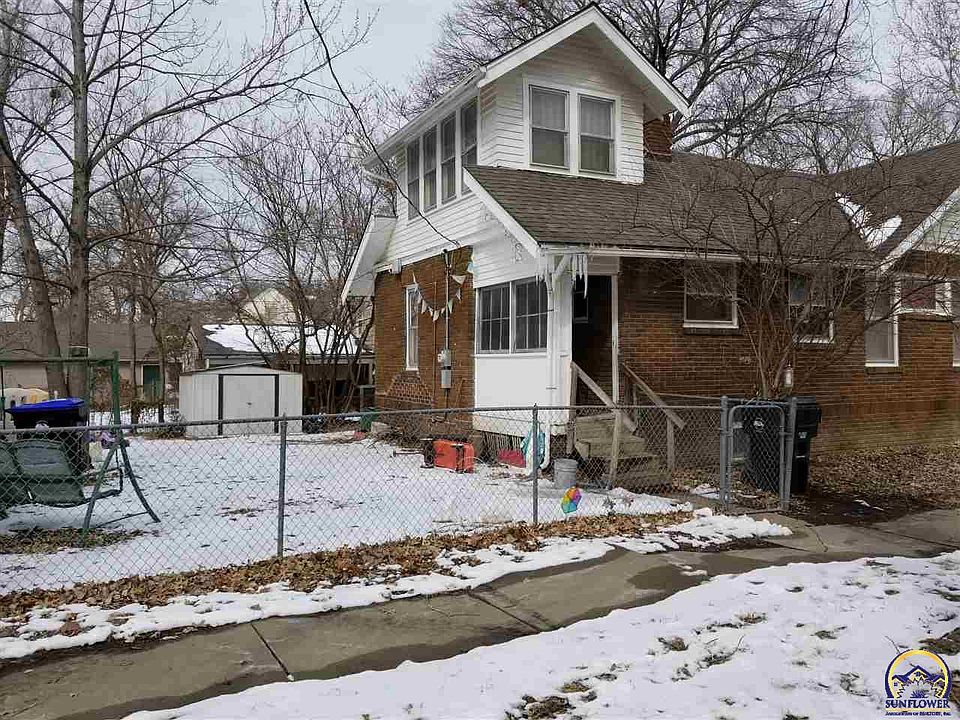 2nd image of 1363 SW High Ave