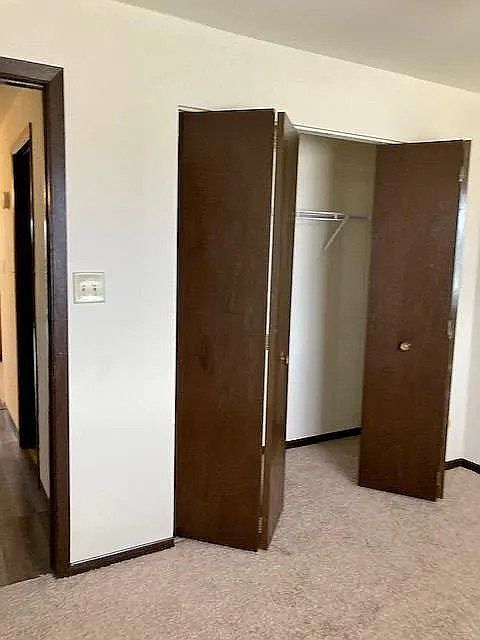 1st image of 15811 Terrace Dr APT 3BL