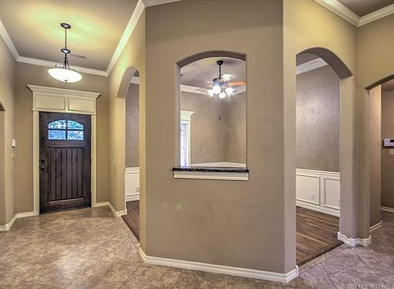 4th image of 400 Cog Hill Ct