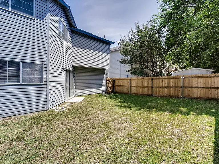 11 Braches Park — Photo 27