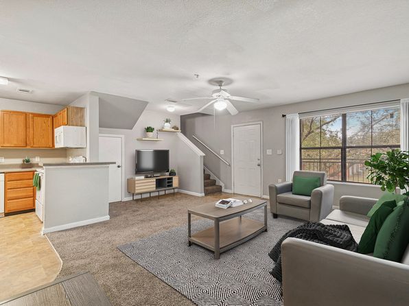 2700 W Pensacola St #22-698384