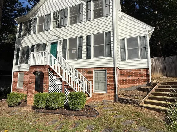 7362 River Pine Dr, Mechanicsville, VA 23111